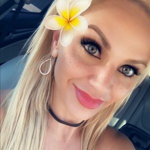 Meet your Posher, Kelli